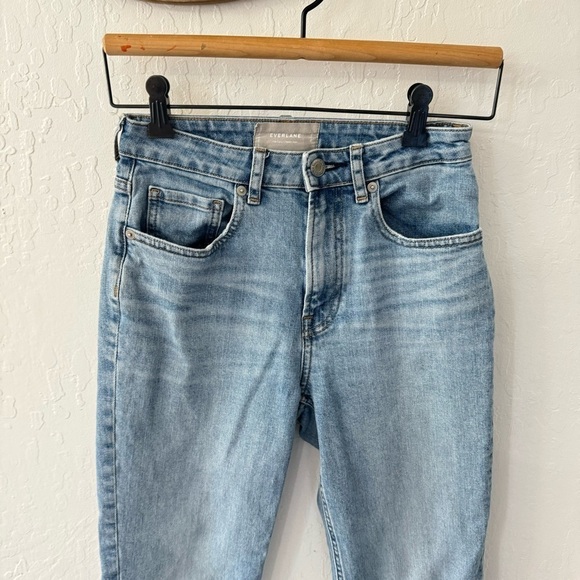 Everlane Curvy Cheeky Jean 26 Crop Light Wash - Picture 10 of 11